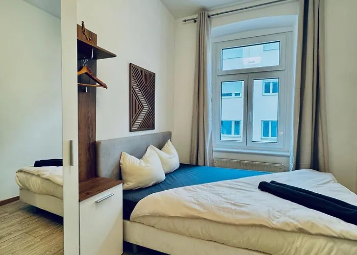 Stylish 4br Shared -10 Min Transport To Stadthalle Apartment Vienna