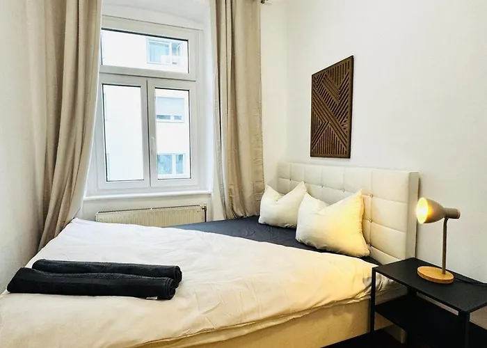 Stylish 4br Shared -10 Min Transport To Stadthalle