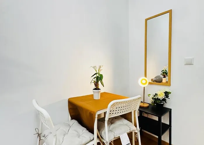 Apartment Stylish 4br Shared -10 Min Transport To Stadthalle