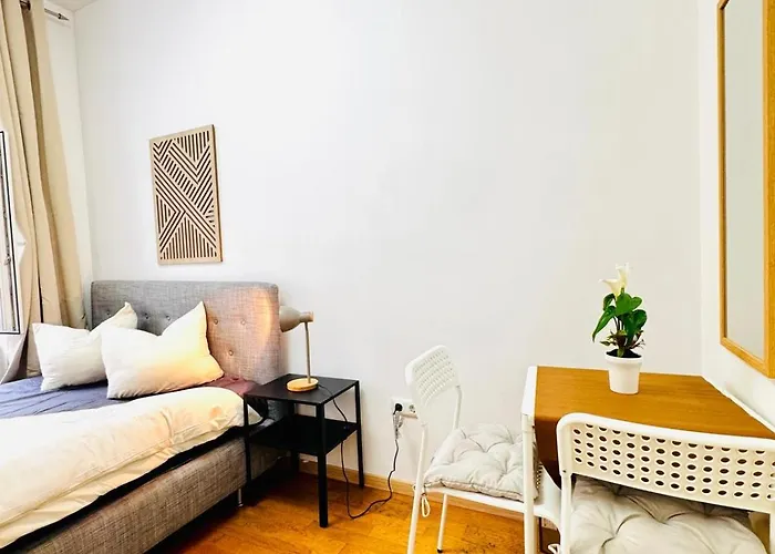 Apartment Stylish 4br Shared -10 Min Transport To Stadthalle